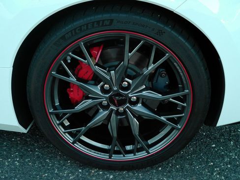 Used 2026 Chevrolet Corvette Stingray Preferred Conv w/ Z51 Performance Package RWD image 30