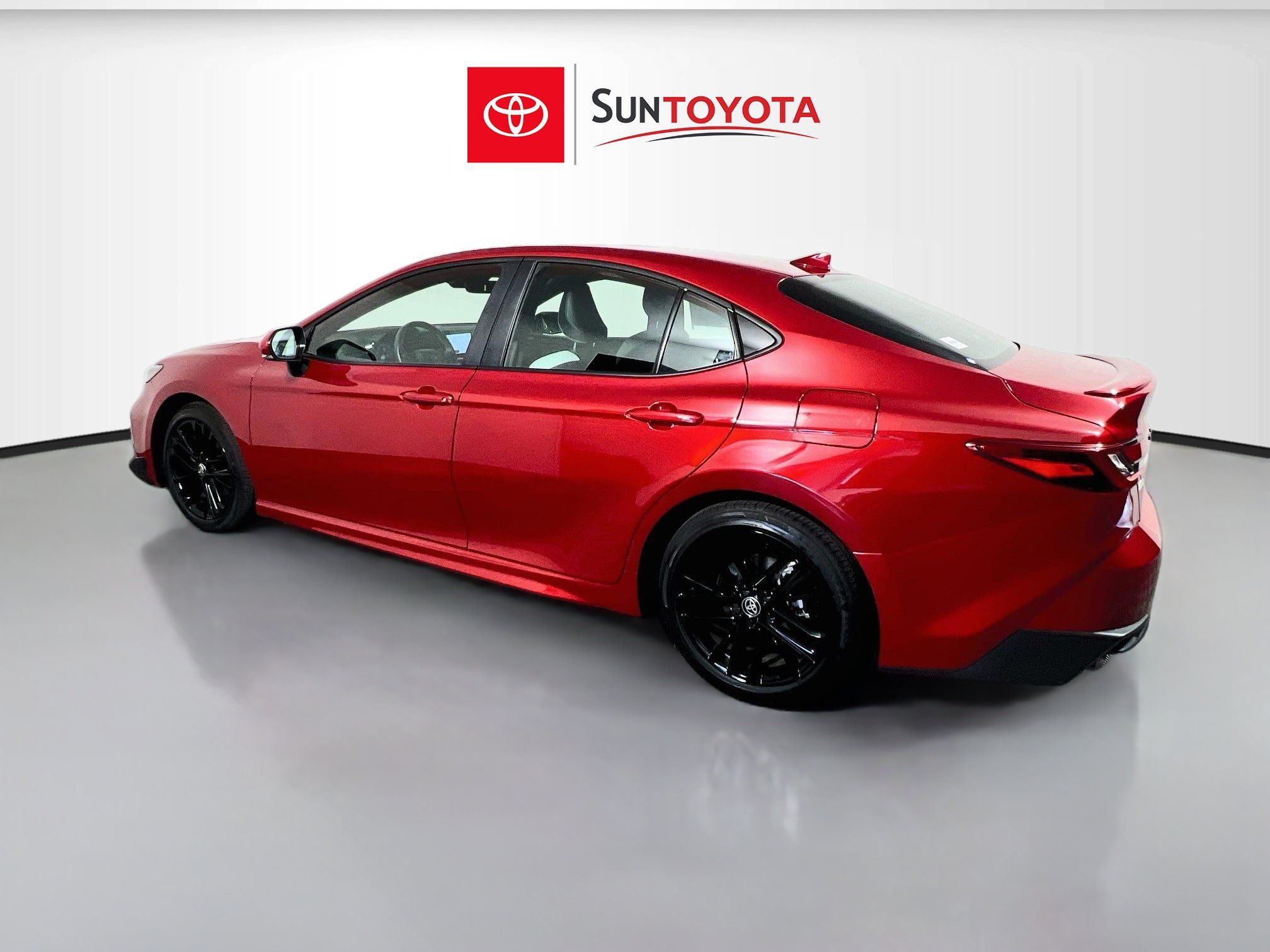 Used 2026 Toyota Camry SE w/ Convenience Package FWD image 6