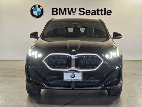 Used 2025 BMW X2 xDrive28i w/ Premium Package AWD/4WD image 1