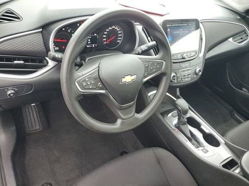 Used 2024 Chevrolet Malibu LT FWD image 12