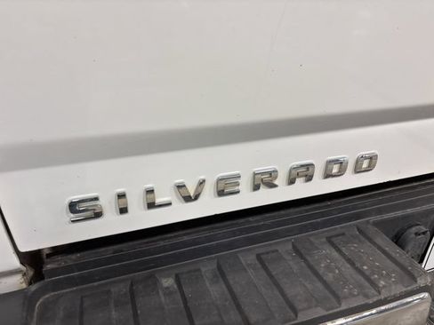 Used 2017 Chevrolet Silverado 2500 W/T w/ WT Convenience Package AWD/4WD image 3