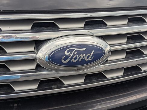 Used 2020 Ford Expedition Max Limited w/ Special Edition Package AWD/4WD image 11