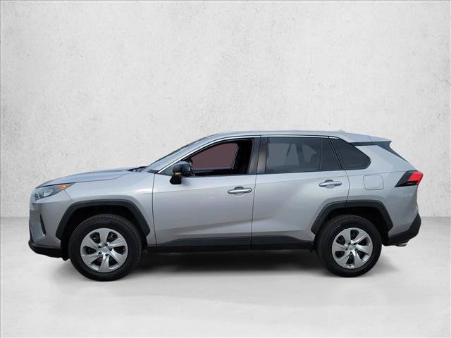 Used 2022 Toyota RAV4 LE FWD image 7