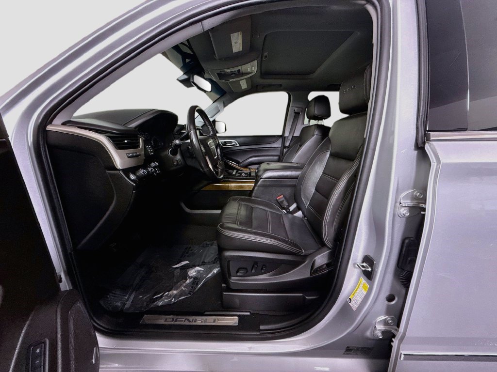 Used 2019 GMC Yukon Denali AWD/4WD image 20