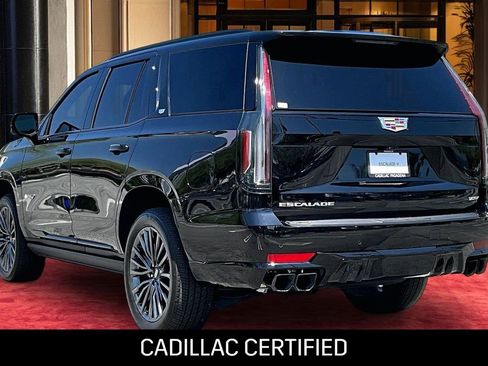 Used 2024 Cadillac Escalade V w/ Heavy-Duty Trailer Package AWD/4WD image 4