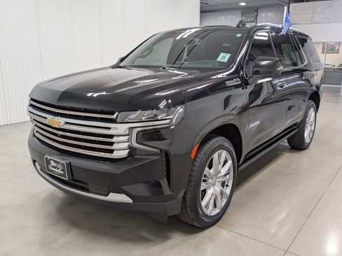 Used 2021 Chevrolet Tahoe High Country w/ Premium Package image 5