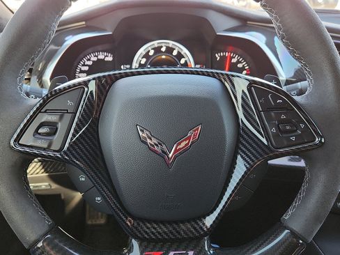 Used 2019 Chevrolet Corvette Stingray Z51 image 19