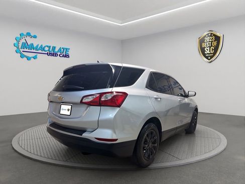 Used 2019 Chevrolet Equinox LS FWD image 5
