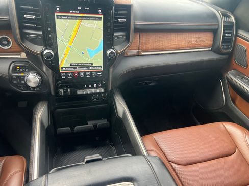 Used 2021 RAM 1500 Limited AWD/4WD image 33