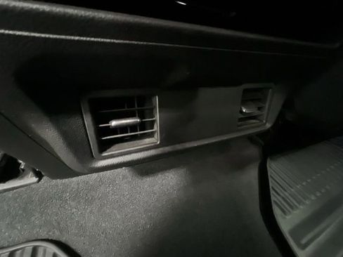 Certified 2022 Chevrolet Silverado 1500 Custom AWD/4WD image 21