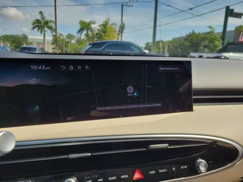 Certified 2026 Genesis GV70 2.5T AWD/4WD image 23