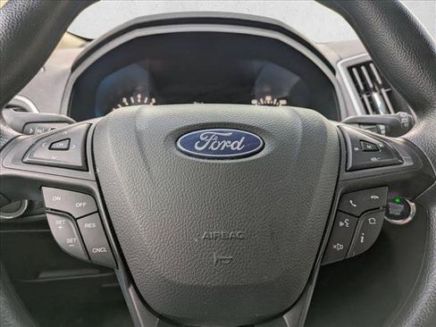 Used 2020 Ford Edge SE AWD/4WD image 14