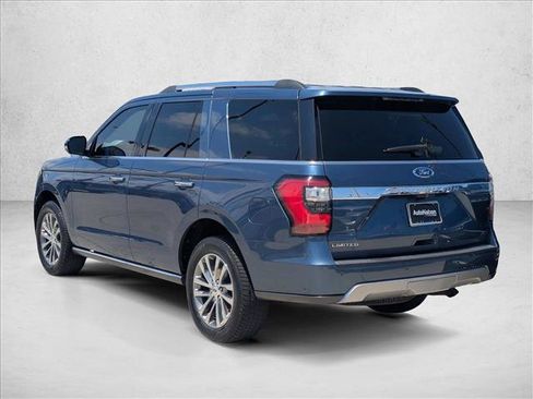 Used 2018 Ford Expedition Limited w/ Equipment Group 301A AWD/4WD image 8