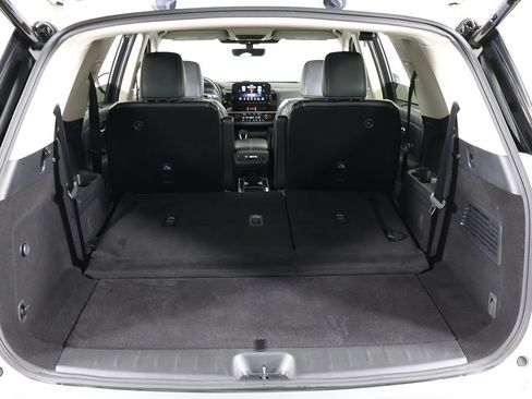 Used 2024 Nissan Pathfinder SL w/ SL Premium Package AWD/4WD image 24