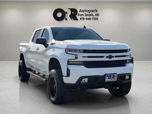 Used 2020 Chevrolet Silverado 1500 RST AWD/4WD image 1