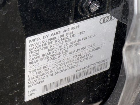 Used 2026 Audi Q7 2.0T Premium w/ Convenience Plus Package AWD/4WD image 26