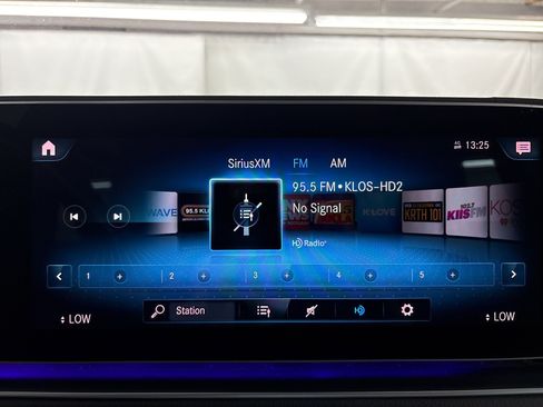 Certified 2022 Mercedes-Benz GLS 450 4MATIC image 21