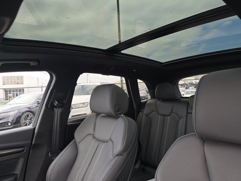 Certified 2023 Audi SQ5 Premium Plus image 9