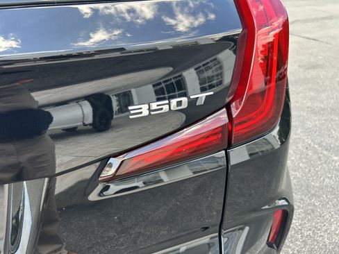 Certified 2025 Cadillac XT4 Premium Luxury w/ Cold Weather Package AWD/4WD image 11