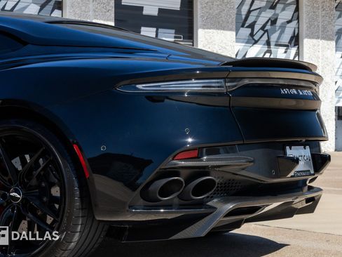 Used 2020 Aston Martin DBS Superleggera RWD image 12