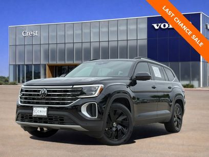 Used 2024 Volkswagen Atlas SE w/ Panoramic Sunroof Package