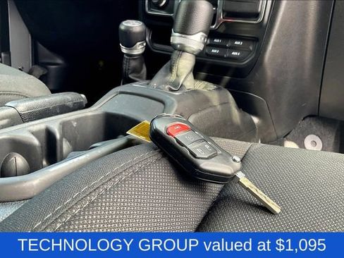 Used 2022 Jeep Wrangler Unlimited Sport image 11