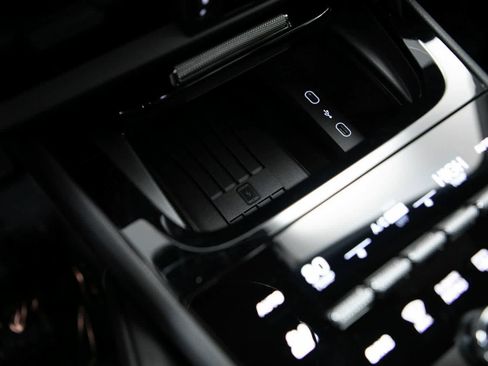 New 2026 Porsche Cayenne Coupe image 23