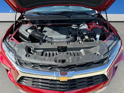 Used 2023 Chevrolet Blazer LT FWD image 28