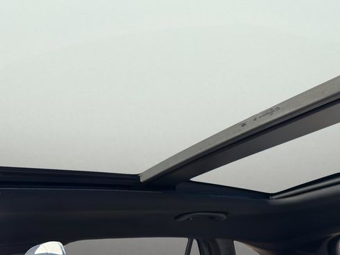 New 2026 Mercedes-Benz GLC 300 4MATIC image 18