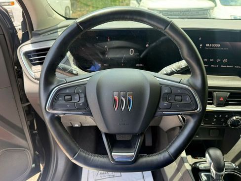 Used 2024 Buick Encore GX Sport Touring w/ Experience Buick Package FWD image 5