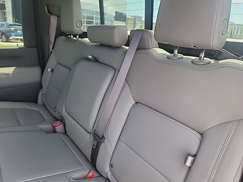 Used 2023 GMC Sierra 2500 SLT w/ SLT Convenience Package AWD/4WD image 20