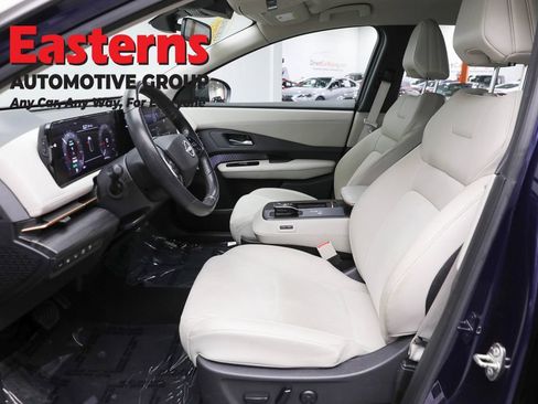 Used 2023 Nissan Ariya FWD image 14