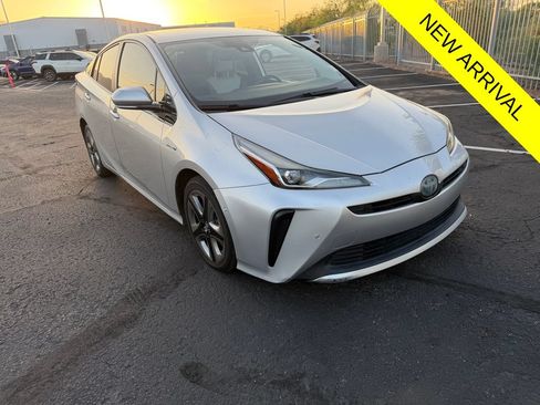 Used 2019 Toyota Prius XLE w/ Carpet Mat Package FWD image 1