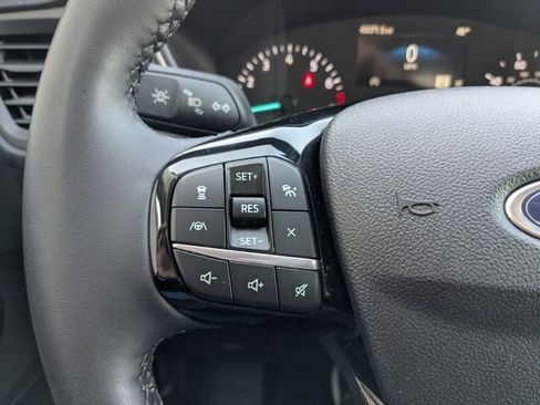 Used 2022 Ford Escape SE w/ Convenience Package AWD/4WD image 5