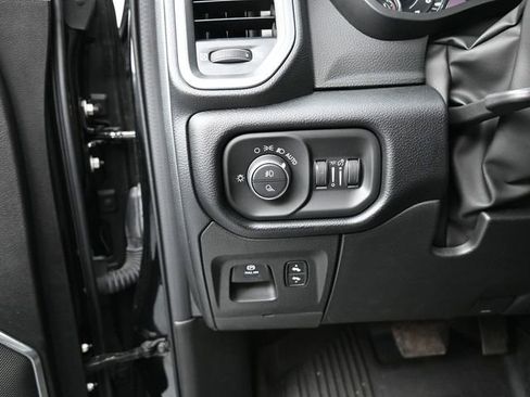 Used 2022 RAM 1500 Laramie image 15