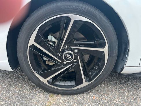 Used 2023 Hyundai Elantra N Line FWD image 9