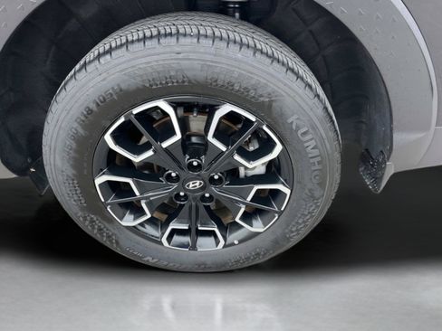 Used 2024 Hyundai Santa Cruz SEL w/ Activity Package image 11