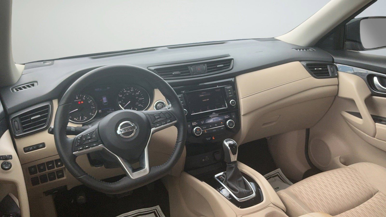 Used 2019 Nissan Rogue SV FWD image 15
