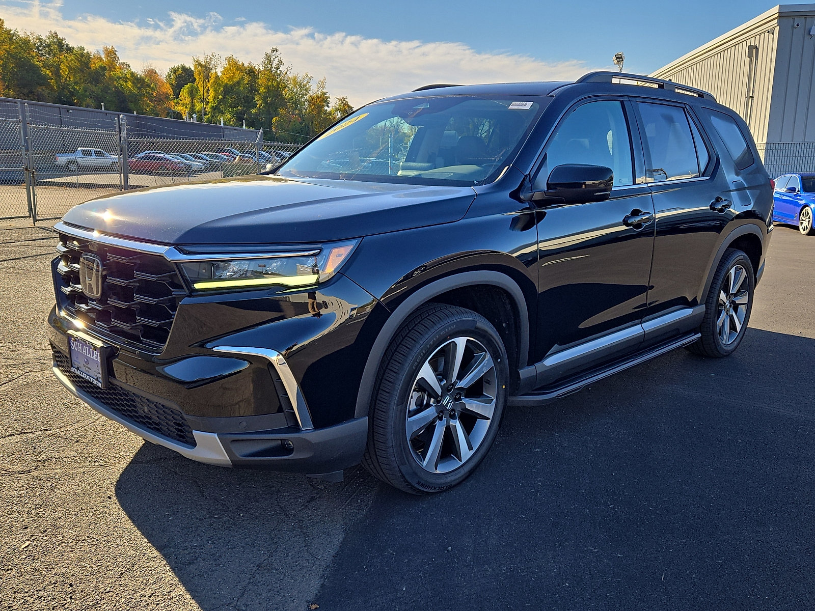 Used 2024 Honda Pilot Elite image 3