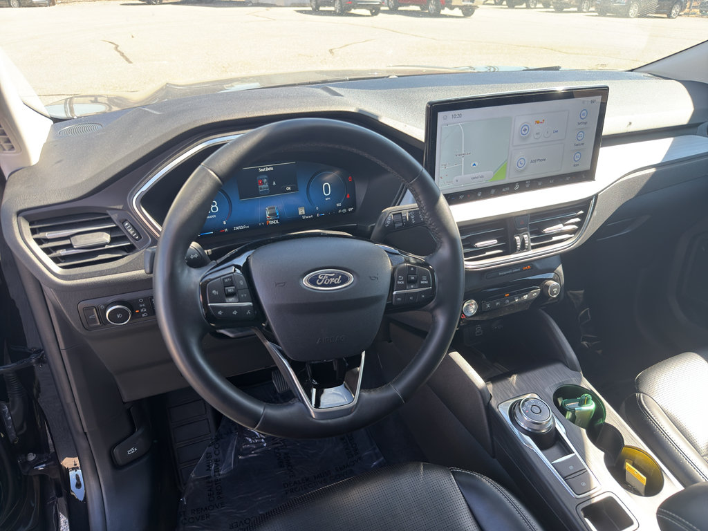 Used 2024 Ford Escape Platinum AWD/4WD image 6