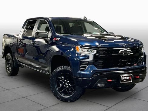 Used 2023 Chevrolet Silverado 1500 LT Trail Boss AWD/4WD image 3