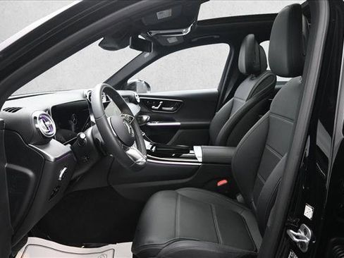Certified 2026 Mercedes-Benz GLC 300 4MATIC image 8
