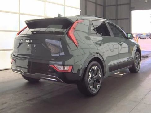 Used 2023 Kia Niro Wind FWD image 3
