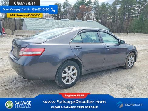 Used 2011 Toyota Camry LE w/ LE Extra-Value Pkg image 4