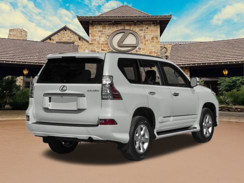 Used 2015 Lexus GX 460 w/ Premium Package image 2