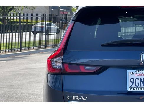 Used 2023 Honda CR-V Sport image 14