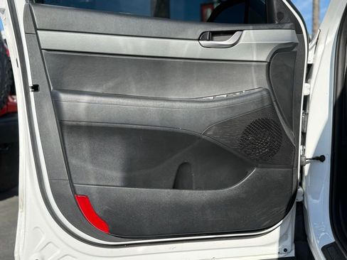 Used 2023 Hyundai Palisade SEL image 17