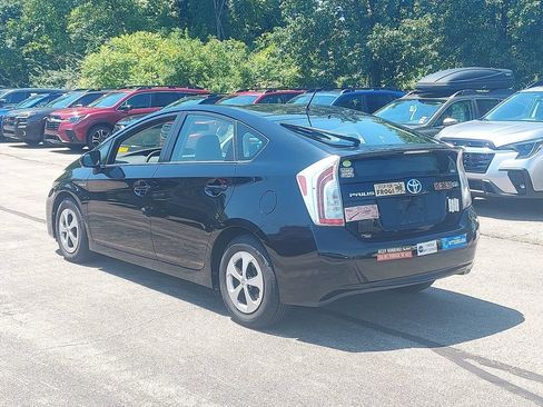 Used 2012 Toyota Prius Two FWD image 5