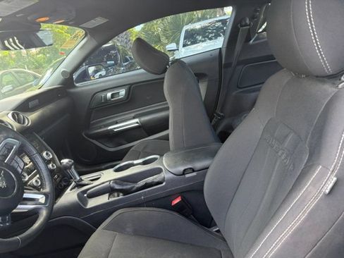 Used 2022 Ford Mustang Coupe w/ Black Accent Package RWD image 5