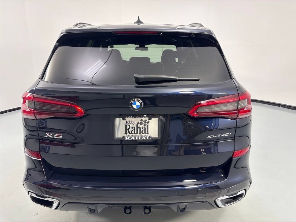 Used 2020 BMW X5 xDrive40i w/ M Sport Package AWD/4WD image 6